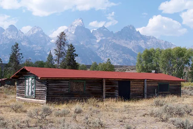 Bar BC dance cabin in 2006